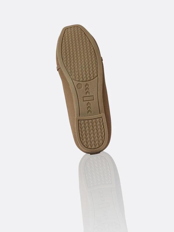Chic Tan – Black Buckle Soft Loafers for Women