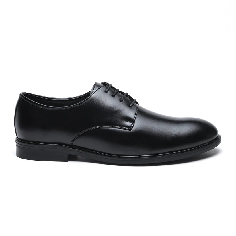 Classic Black Oxford Shoes for Men – Elegant, Durable & Office-Ready