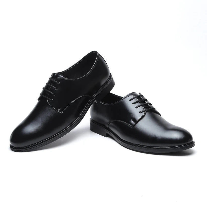 Classic Black Oxford Shoes for Men – Elegant, Durable & Office-Ready