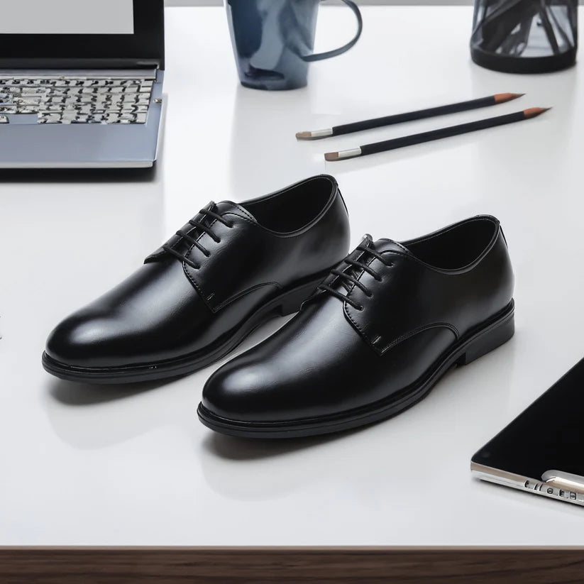 Classic Black Oxford Shoes for Men – Elegant, Durable & Office-Ready